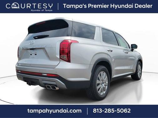 2025 Hyundai PALISADE SE