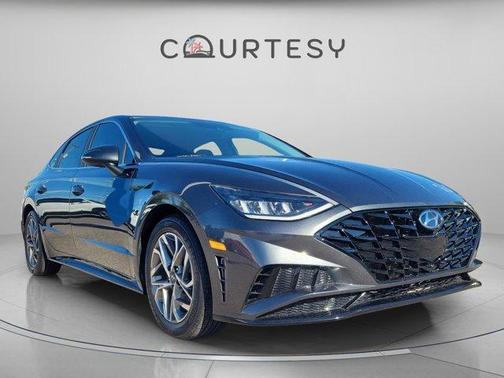 2021 Hyundai SONATA SEL