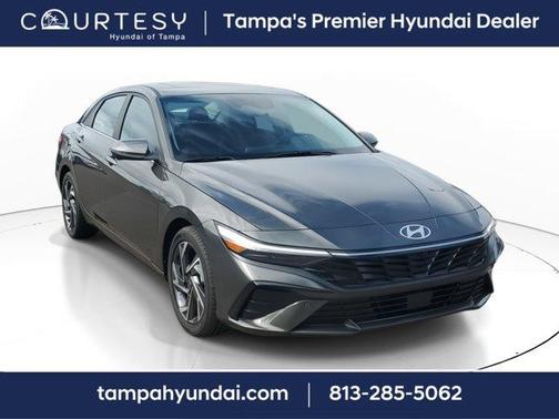 2025 Hyundai ELANTRA Limited