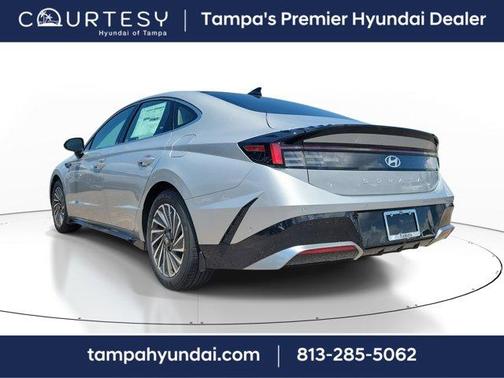 2025 Hyundai SONATA Hybrid Limited