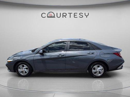 Gray 2026 Hyundai ELANTRA SE