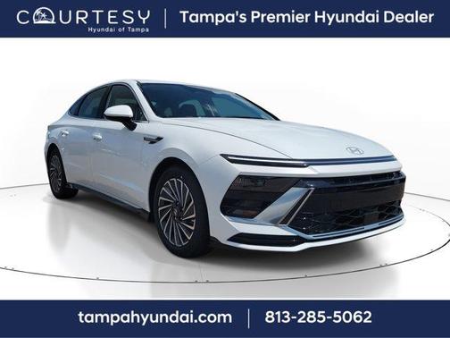 2025 Hyundai SONATA Hybrid SEL