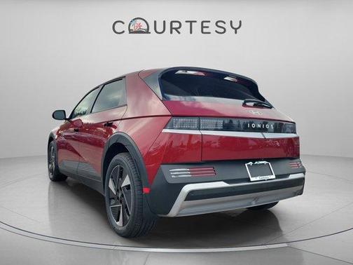 2026 Hyundai IONIQ 5 SEL