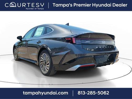 2025 Hyundai SONATA Hybrid SEL