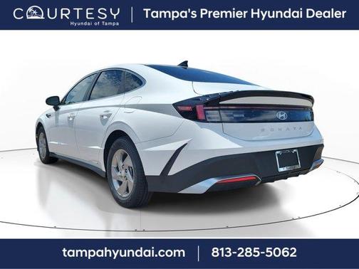 2025 Hyundai SONATA SE
