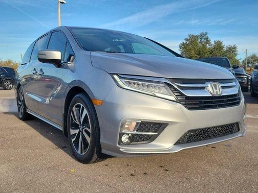 2019 Honda Odyssey Elite