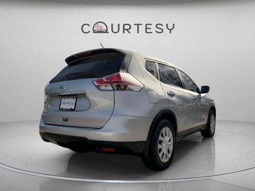 2015 Nissan Rogue S