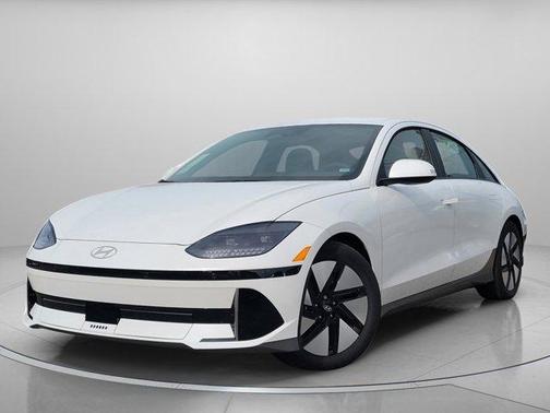 2025 Hyundai IONIQ 6 SE