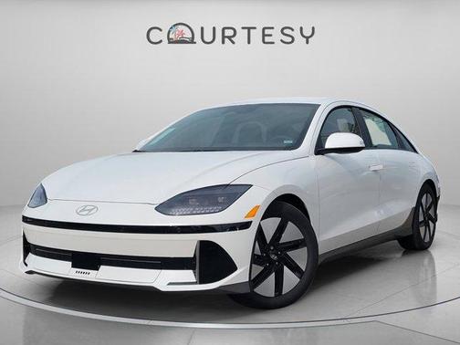 2025 Hyundai IONIQ 6 SE