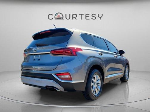 2019 Hyundai SANTA FE 2.4 SE