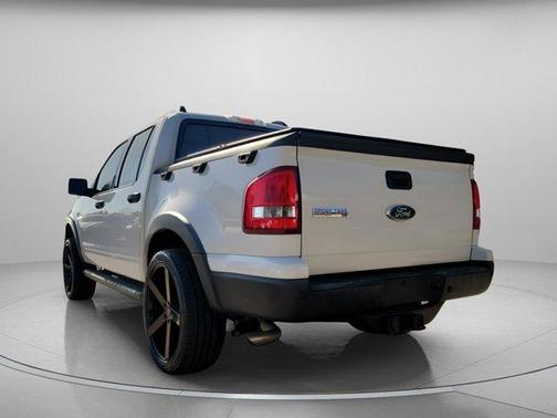 2010 Ford Explorer Sport Trac XLT