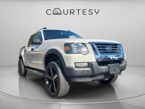 2010 Ford Explorer Sport Trac XLT