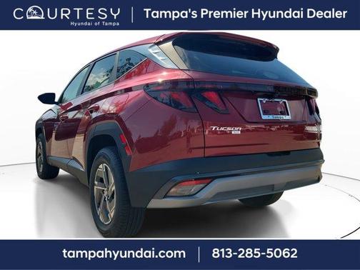 2026 Hyundai TUCSON Hybrid Blue SE