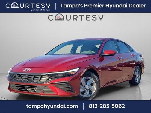 2024 Hyundai ELANTRA SE