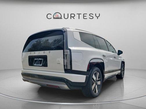 2026 Hyundai IONIQ 9 SEL