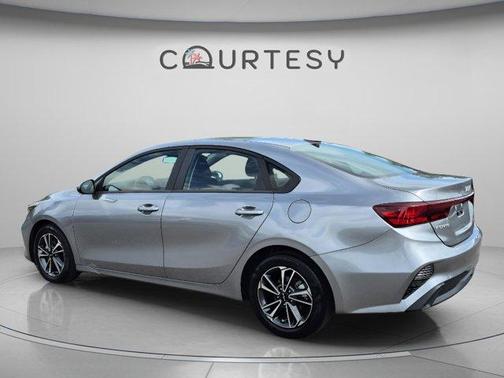 Steel Gray 2024 Kia Forte LXS