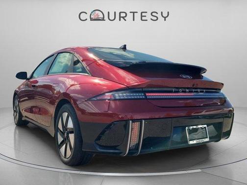 2025 Hyundai IONIQ 6 SE