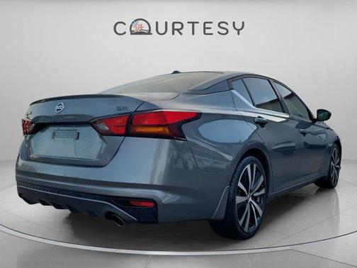 2019 Nissan Altima 2.5 SR