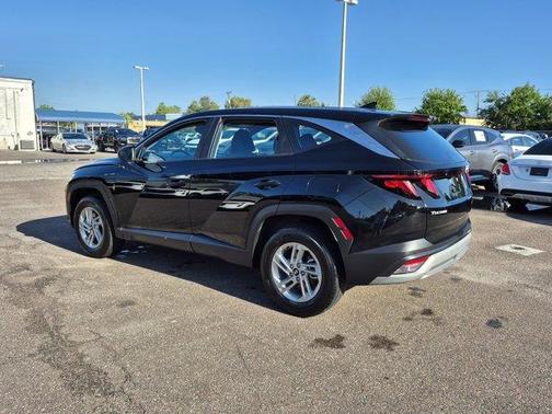 Phantom Black 2025 Hyundai TUCSON SE