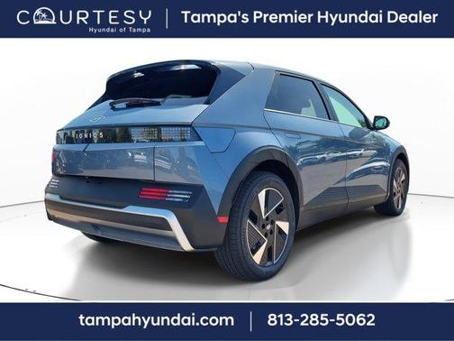 2025 Hyundai IONIQ 5 SE Standard Range