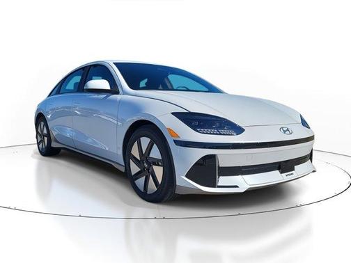 2025 Hyundai IONIQ 6 SE