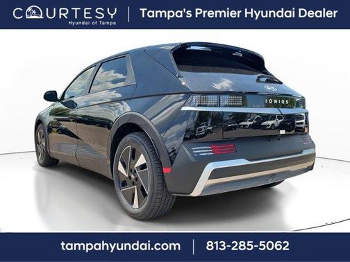 2025 Hyundai IONIQ 5 SE Standard Range