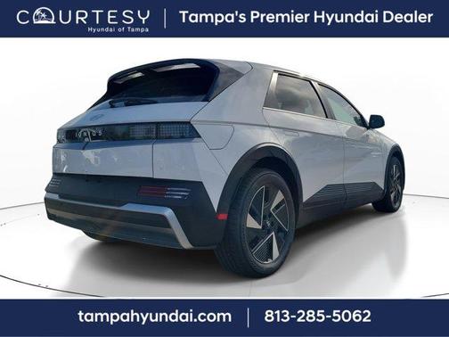 2025 Hyundai IONIQ 5 SE