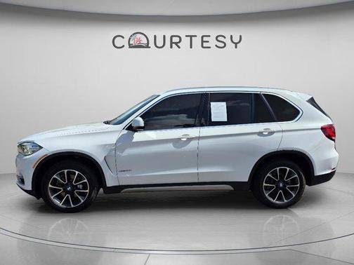 Alpine White 2017 BMW X5 xDrive35i