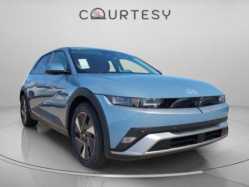 2026 Hyundai IONIQ 5 SE