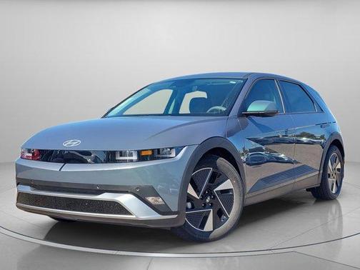 2026 Hyundai IONIQ 5 SE