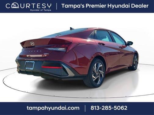 2025 Hyundai ELANTRA Limited