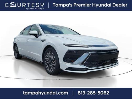 2025 Hyundai SONATA Hybrid SEL