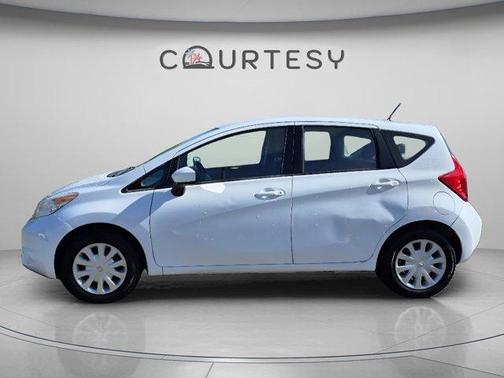 Cloud White 2016 Nissan Versa Note SV