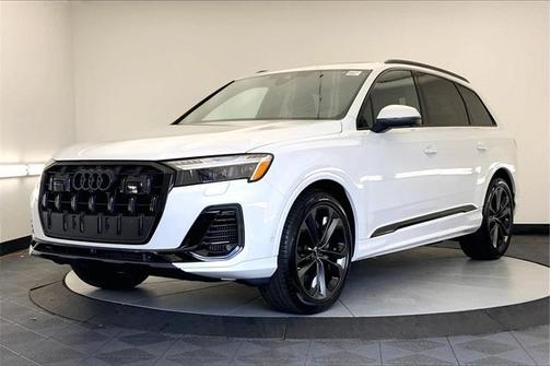 2025 Audi Q7 55 Prestige