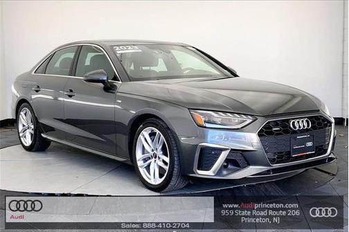 2023 Audi A4 Premium Plus 45 TFSI S line quattro S tronic