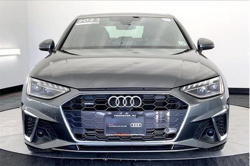 2023 Audi A4 Premium Plus 45 TFSI S line quattro S tronic