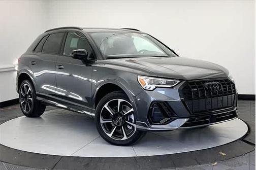 2025 Audi Q3 45 S line Premium