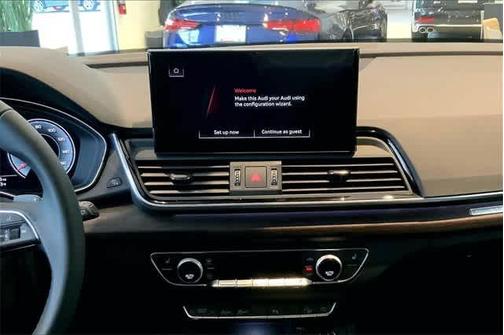 2025 Audi Q5 45 S line quattro Premium