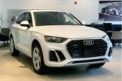 2025 Audi Q5 45 S line quattro Premium