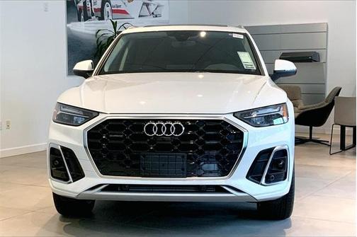 2025 Audi Q5 45 S line quattro Premium