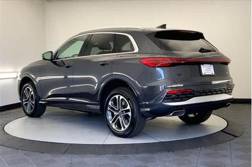 2025 Audi Q5 2.0T quattro Premium