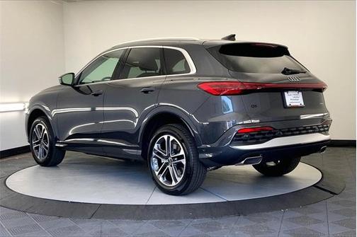2025 Audi Q5 2.0T quattro Premium