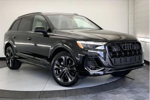 2025 Audi Q7 55 Premium Plus