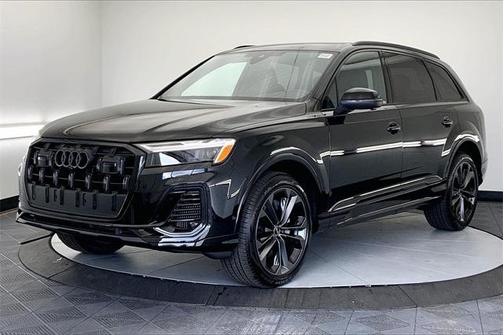 2025 Audi Q7 55 Premium Plus