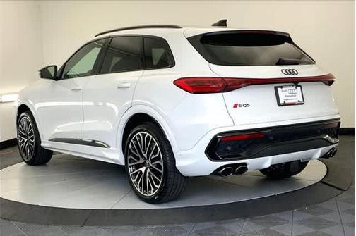 2025 Audi SQ5 3.0T quattro Premium