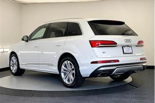 2025 Audi Q7 55 Prestige