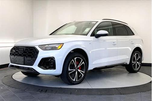 2025 Audi Q5 45 S line quattro Premium