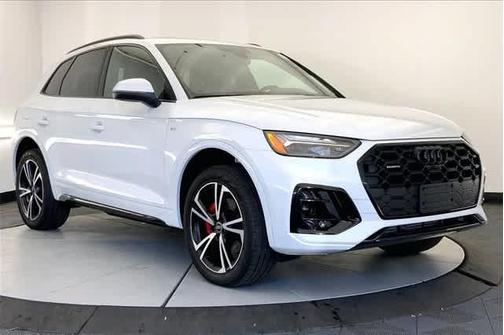 2025 Audi Q5 45 S line quattro Premium