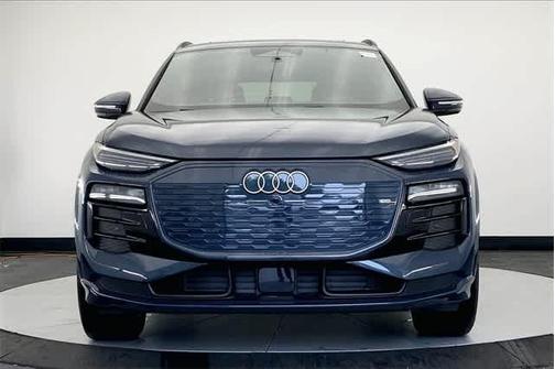 2025 Audi Q6 e-tron Premium