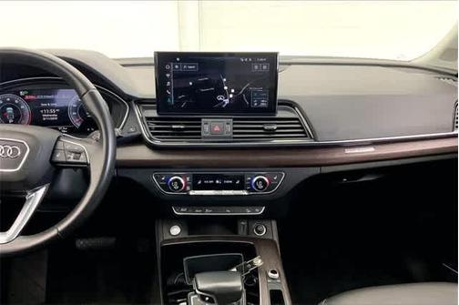 2021 Audi Q5 40 Premium Plus